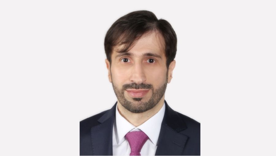 عبدالرحمن عبداللطيف الخان، مدير إدارة البطاقات والقنوات الإلكترونية لدى بيت التمويل الكويتي البحرين