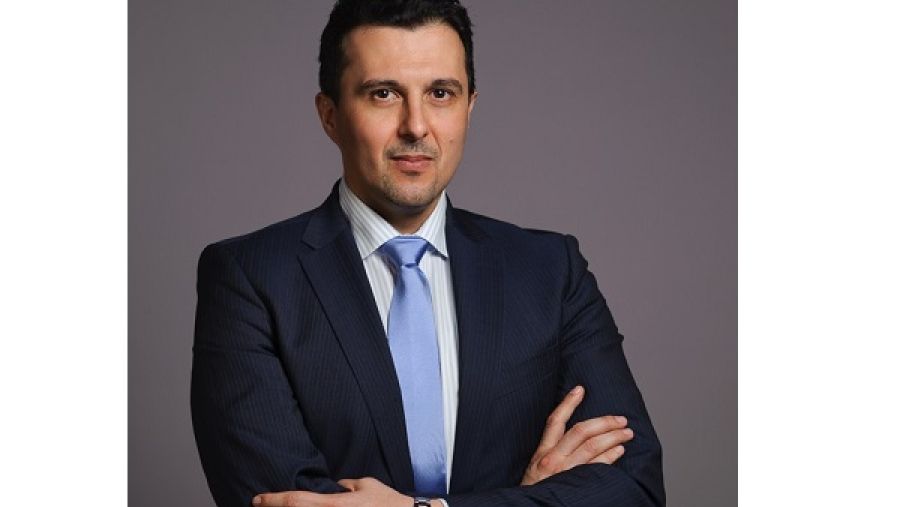 الدكتور طارق الشرقاوي المدير المشارك للاتصالات الاستراتيجية بجامعة جورتاون في قطر.
