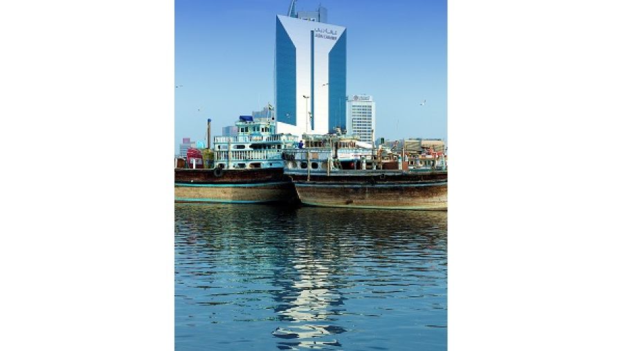 تشمل الجائزة رحلة طيران ذهاب وعودة إلى دبي بالإضافة إلى إقامة لثلاث ليال في أحد فنادق الإمارة من فئة خمس نجوم، وحضور مجاني لفعاليات المؤتمر الثاني عشر لغرف التجارة العالمية التي ستستضيفه الإمارة في العام 2021.