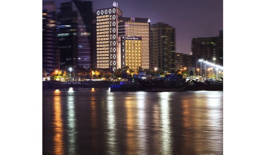 استمتعوا بجمال الصيف وأجوائه المميزة مع عرض الصيف من روتانا واحصلوا على خصم 25% على أسعار الغرف في فندق البندر روتانا. 