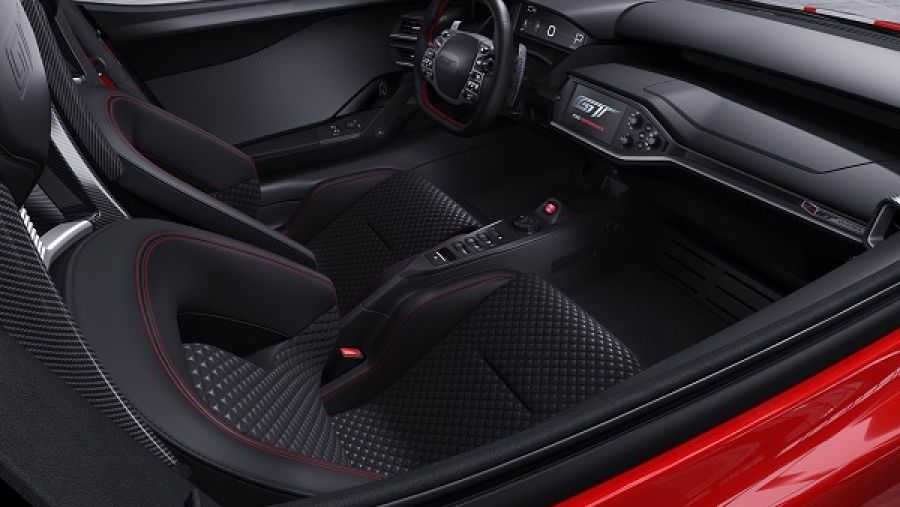 سيارة فورد GT بإصدار تراثيّ Heritage