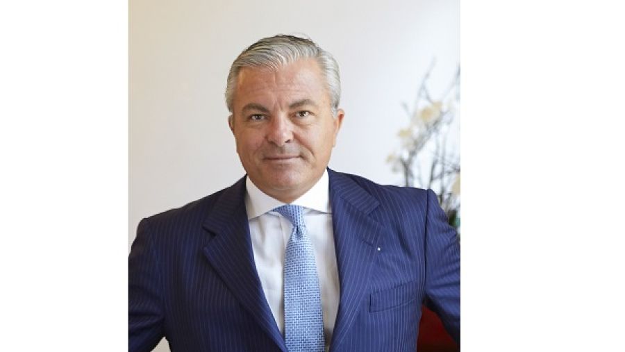 فرانشيسكو جروزولي، رئيس الخدمات المصرفية الخاصة في أوروباوالشرق الأوسط وأفريقيا