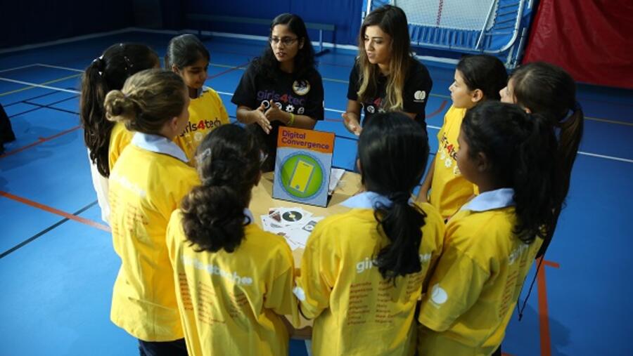 أطلقت ماستركارد برنامجها التعليمي المتميز Girls4Tech (غيرلز فور تك) في دبي للعام الثالث على التوالي. 
