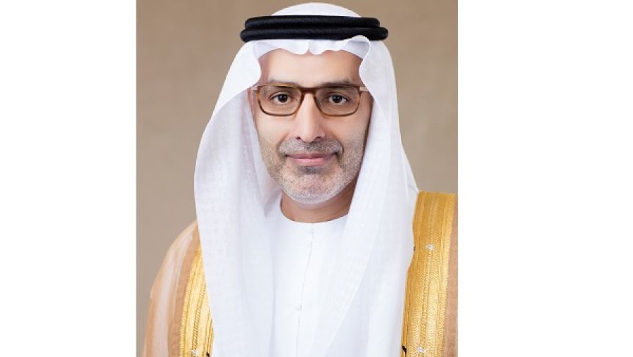 رياض عبدالرحمن المبارك، رئيس دائرة المالية لإمارة أبوظبي
