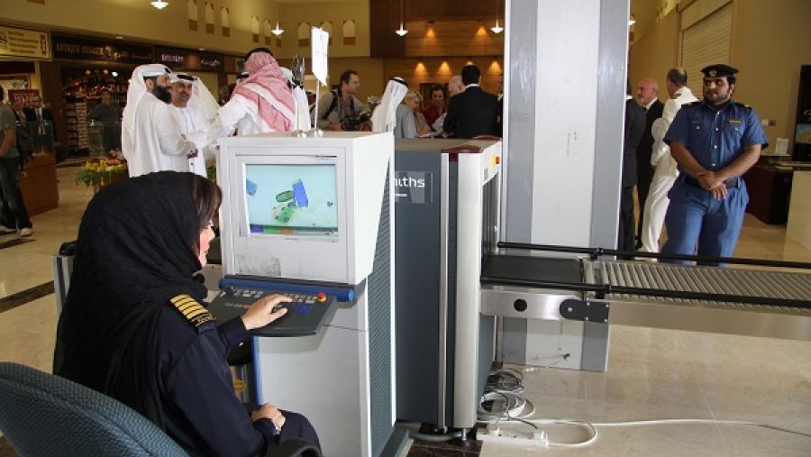 خلال الحدث
