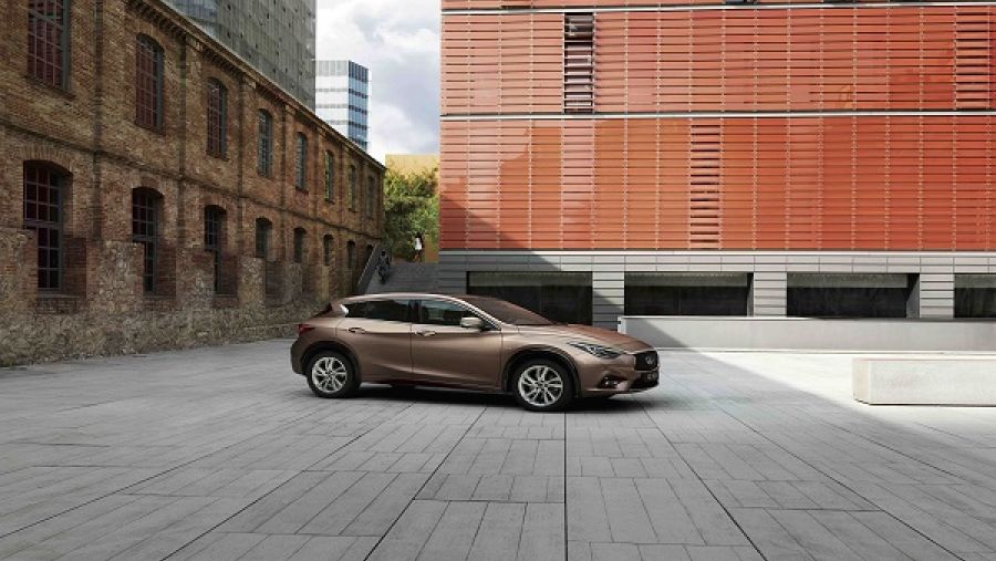 إنفينيتي Q30