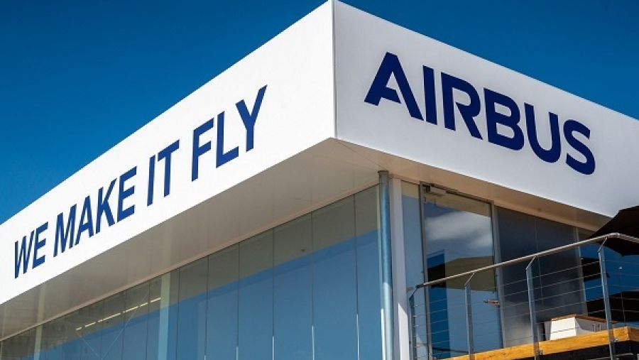 أن الإلتزام الموقع لـ ٤٢ طائرة A330neo يتضمن طرازي A330-800neo و A330-900neo مما يظهر الحضور القوي الذي حظيت به هذه العائلة في معرض فارنبره.