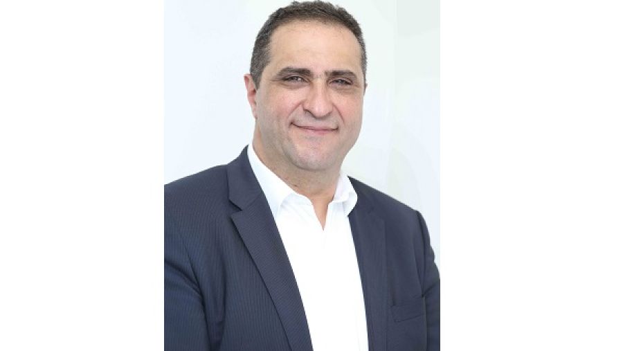 كمال عثمان، المدير العام  لدى دل إي إم سي في الأردن ولبنان والعراق
