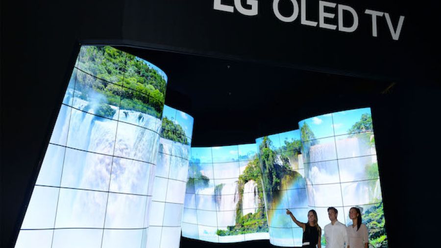 LG OLED Canyon