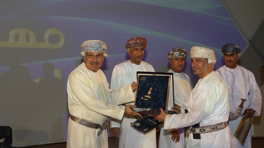 خلال الحدث