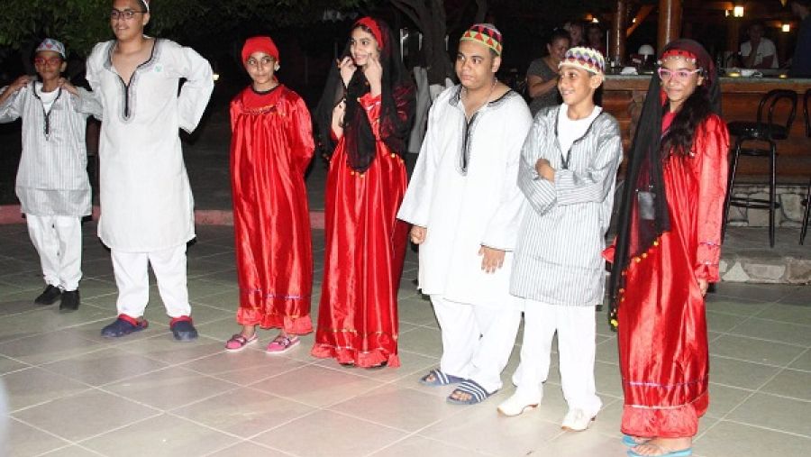 خلال الحدث