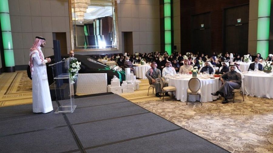  تم الترحيب بالموظفين الجدد الذين انضموا إلى بيت التمويل الكويتي – البحرين خلال العام 2017.