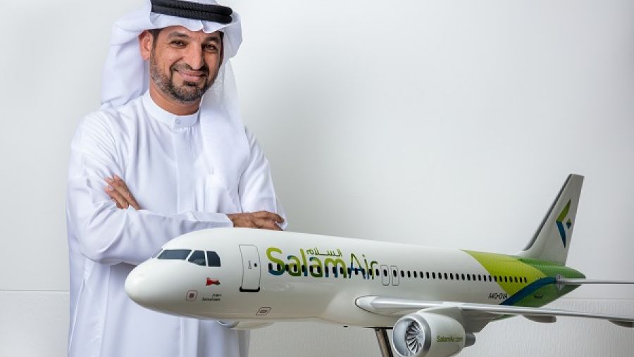 الكابتن محمد أحمد، الرئيس التنفيذي لطيران السلام