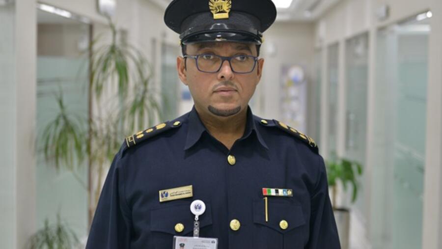 يوسف محمد الهاشمي مدير إدارة مراكز جبل علي الجمركية