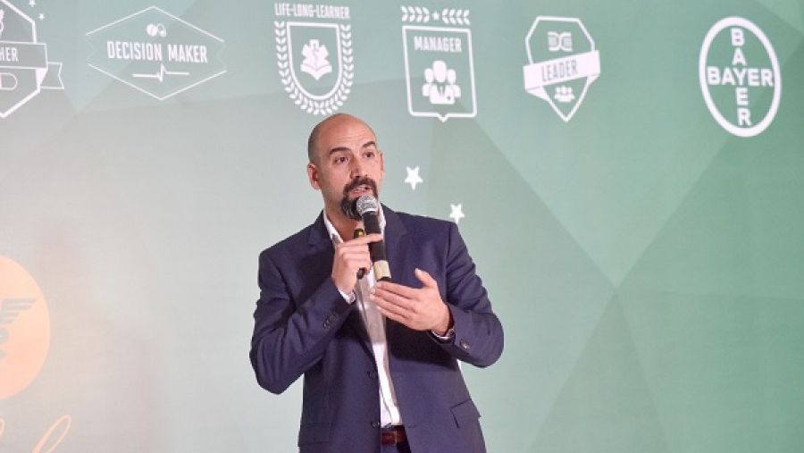 الدكتور زيد روحي الكيلاني، نقيب الصيادلة في الأردن