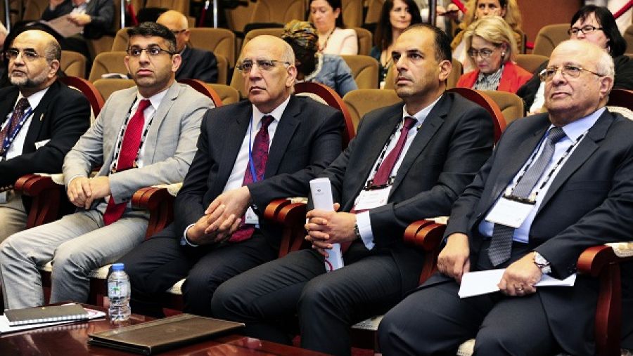 خلال الحدث