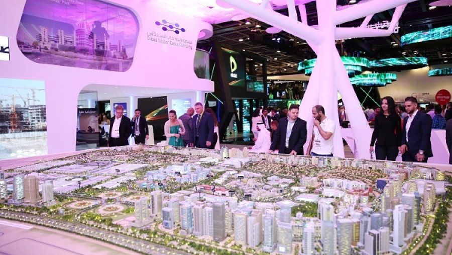 قامت سلطة واحة دبي للسيليكون باستعراض مبادرات المدينة الذكية الخاصة بها التي نجحت في تطبيقها في واحة دبي للسيليكون 