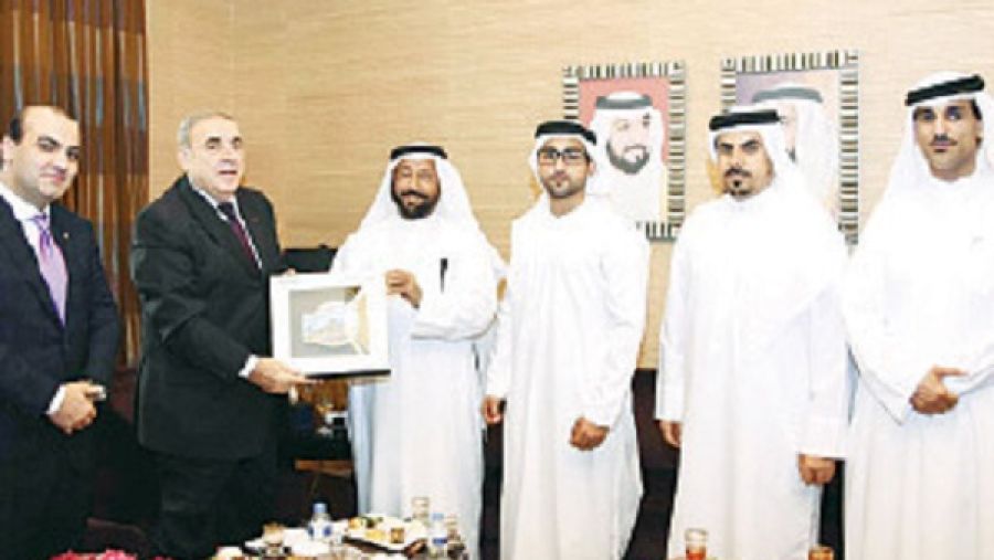 خلال الحدث