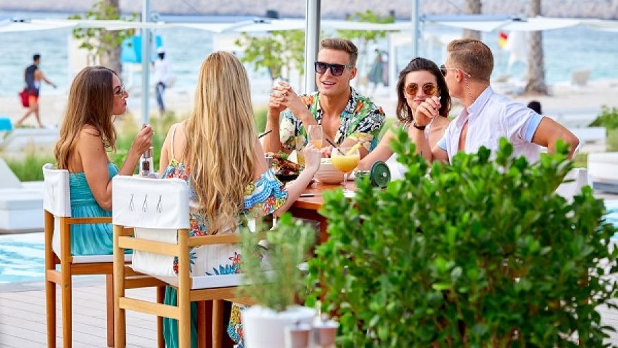 تشتهر علامة Nikki Beach التجارية بالتجارب الاستثنائية التي تحفر بالذاكرة