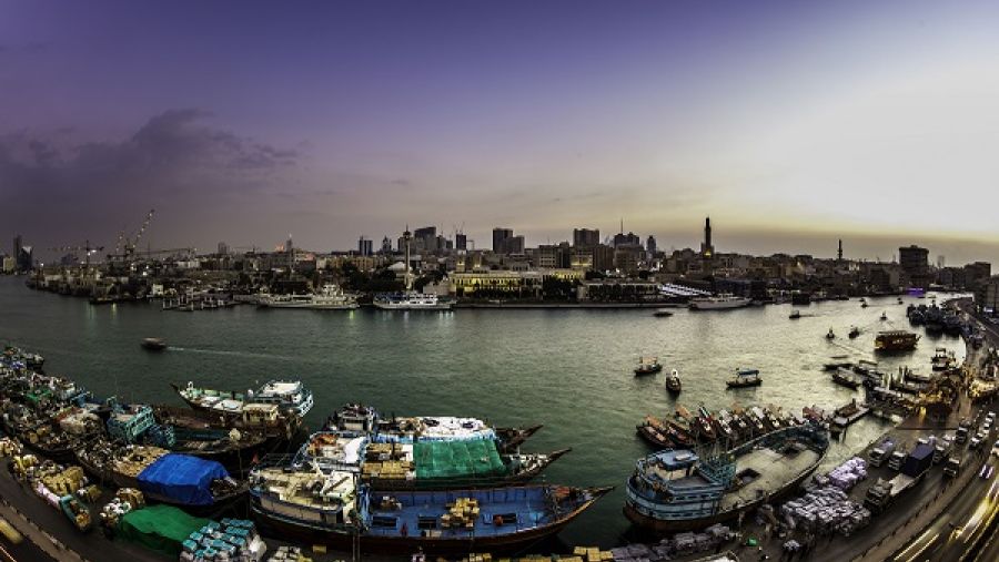 حركة تجارية بارزة في دبي، الوجهة الأولى لممارسة الأعمال بالمنطقة