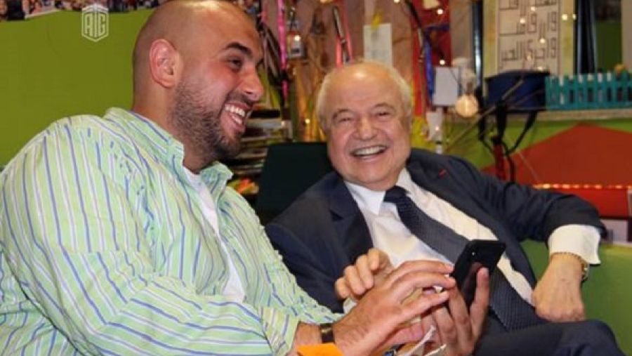 خلال الحدث
