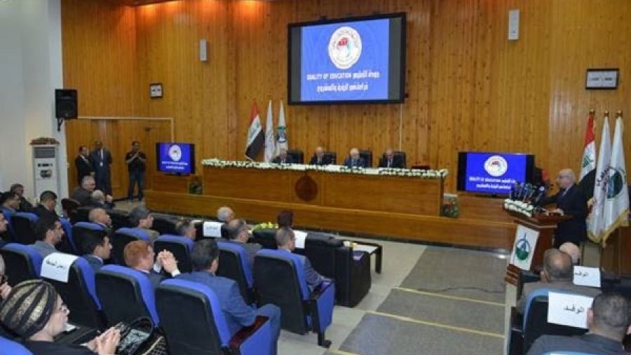تطرق الدكتور أبوغزاله إلى مشروع محو الأمية بمحاوره الثلاث تحت مظلة جامعة الدول العربية وما تم إنجازه حتى اللحظة من قبل المجموعة في مجالات محو الأمية اللغوية ومحو الأمية الرقمية ومحو الأمية الثقافية. 