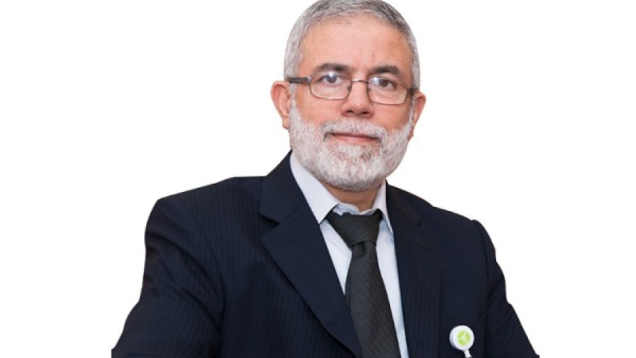 البروفيسور عبد البديع أبو سمرة، رئيس إدارة الباطنية ورئيس المعهد الوطني للسكري والسمنة وأمراض الأيض في مؤسسة حمد الطبية.
