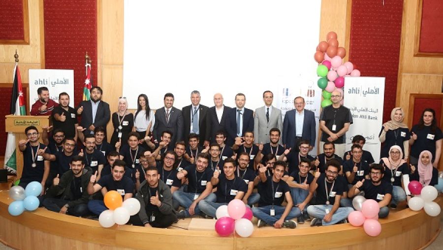 المشاركون في مسابقة الأردن للبرمجة Jordan CPC