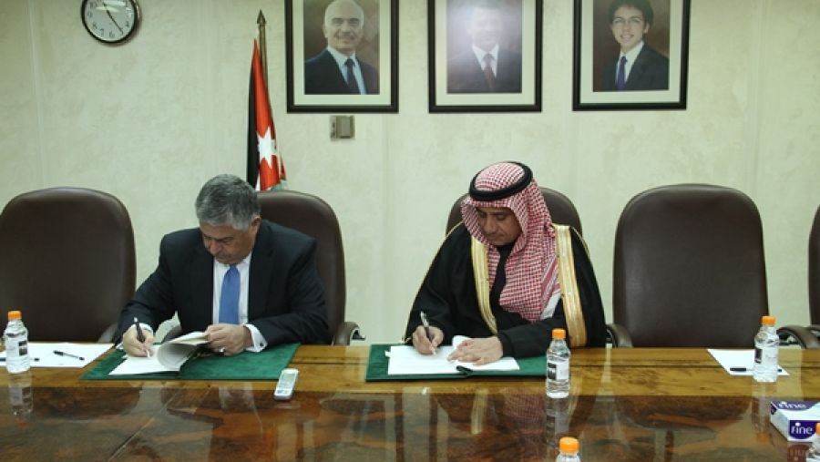 خلال الحدث
