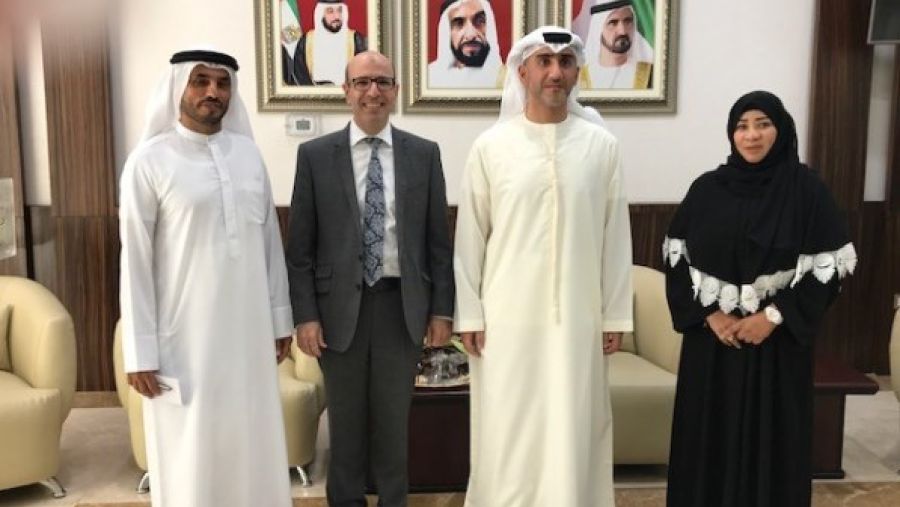 تأتي إقامة هذه الورشة في إطار جهود مؤسسة الأوقاف وشؤون القصر لتطوير إجراءات العمل، بما يتماشى مع القانون الاتحادي لحماية الطفل "وديمة" الذي  يهدف إلى تنشئة الطفل على الاعتزاز بهويته الوطنية.