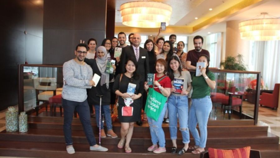 جمع الحدث مجموعة من عشاق القراءة، الذين حضروا لتبادل الكتب والتعرف عن قرب بأشخاص من نفس النمط الفكري.