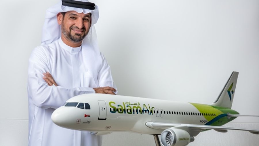 الكابتن محمد أحمد، الرئيس التنفيذي لطيران السلام