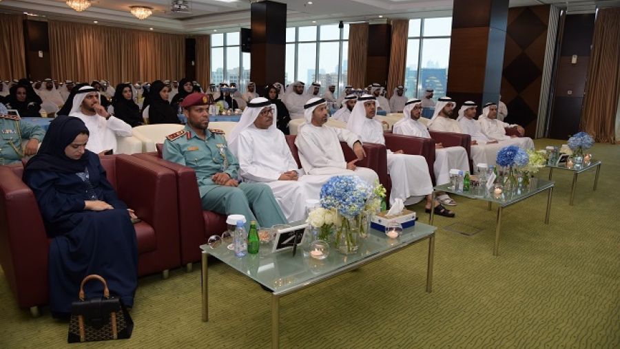 جانب من برنامج الزواج الناجح.