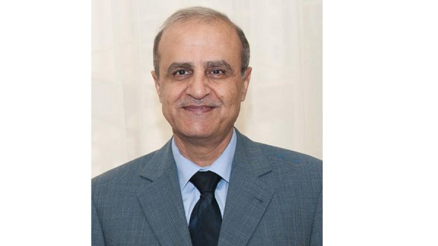 الدكتور حسام الصعوب
