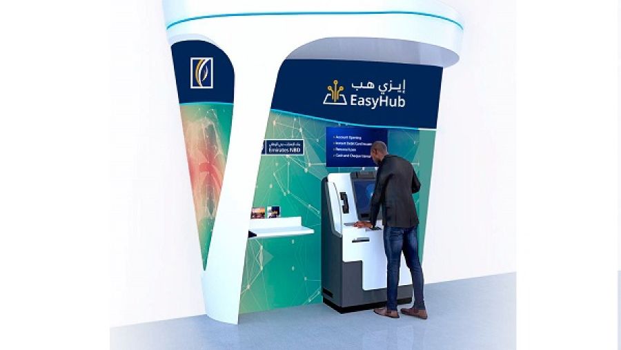 تأتي منصات بنك الإمارات دبي الوطني Easyhub لتوفر للعملاء تجربة مصرفية ذاتية الخدمة بمساعدة مستشار مصرفي يرشدهم عبر الفيديو من خلال التعليمات التي تظهر على الشاشة لمساعدتهم خطوة بخطوة. 