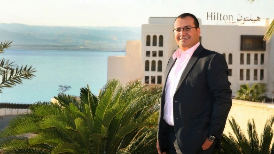 السيد إلياس ج. مكرزل