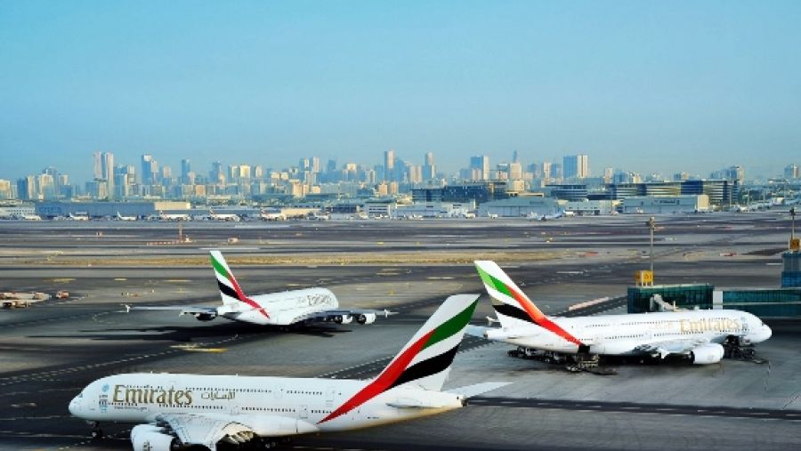 طيران الإمارات