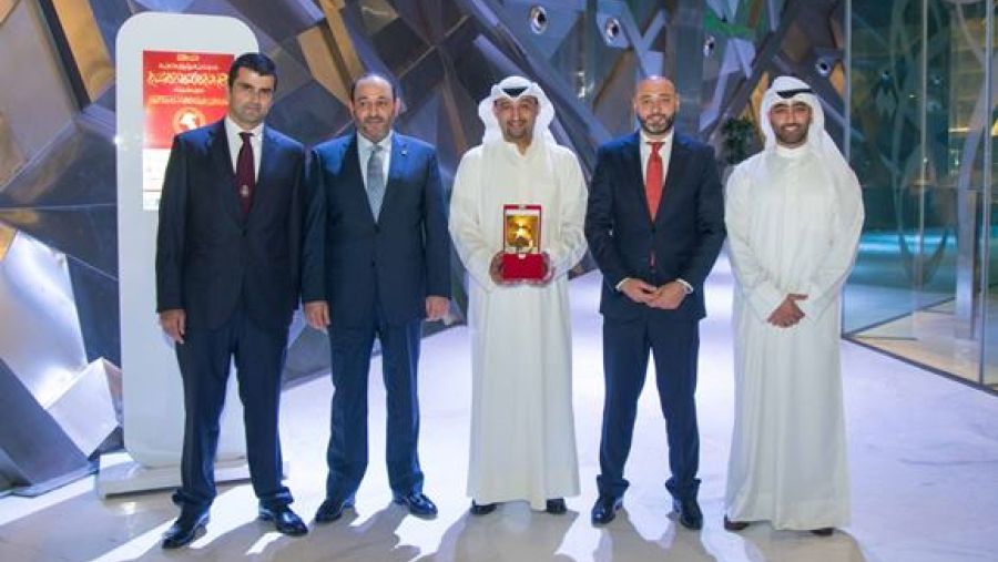 السيد مشاري شهاب، مساعد المدير العام للخدمات المصرفية المميزة مع فريق بنك الخليج