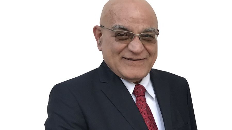 هنري كساب، المدير العام لقسم مبيعات الجملة والتجوال الدولي لدى مجموعة زين.