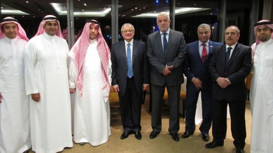 خلال الحدث