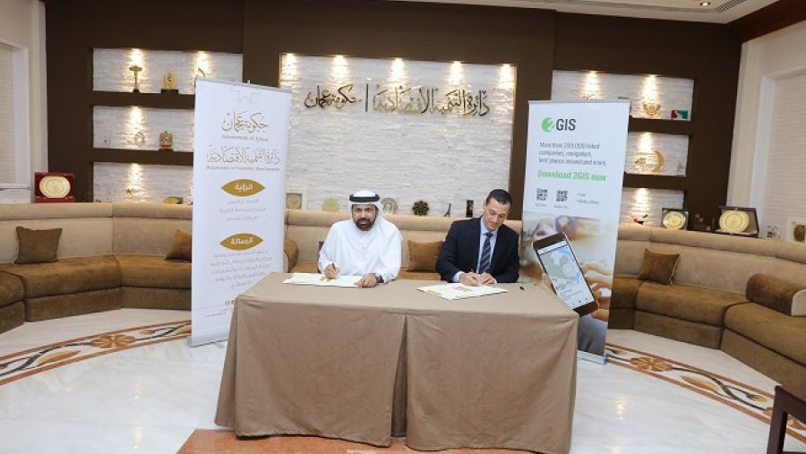 وقع الاتفاقية كل من سعادة علي عيسى النعيمي، مدير عام دائرة التنمية الاقتصادية في عجمان كونتانتين سوبوليف المدير العام لشركة 2 جي أي اس في مقر الدائرة في عجمان.