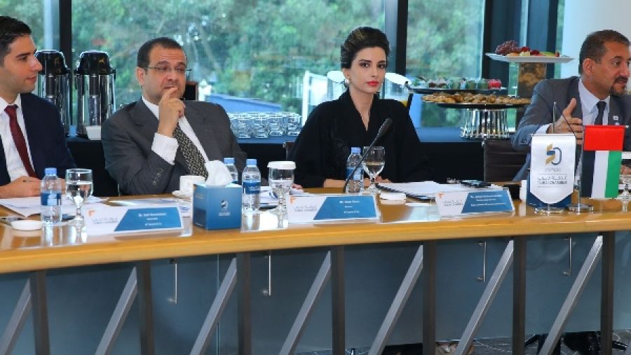 جهاد كاظم، مدير إدارة الخدمات القانونية في غرفة دبي خلال ورشة العمل