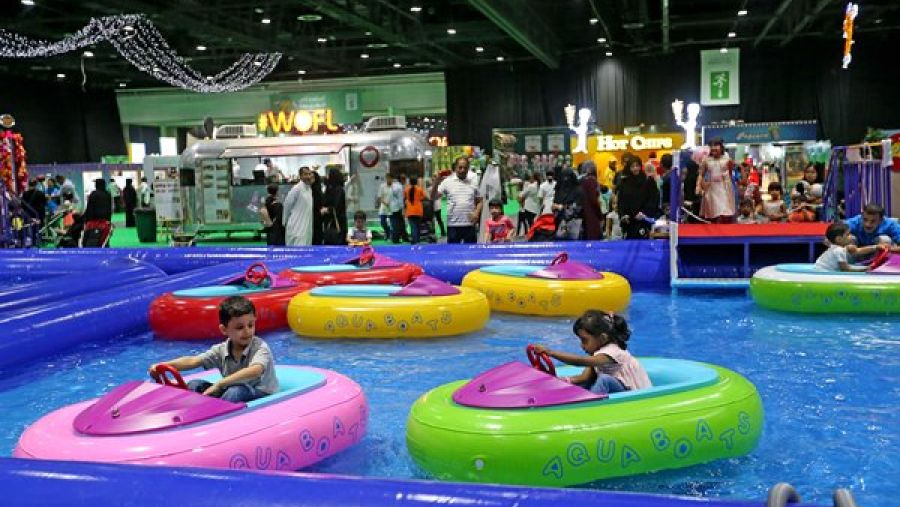 يستمر عالم مدهش، الذي انطلق في 20 يونيو، حتى 12 أغسطس 2017 في القاعات 1 إلى 6 في مركز دبي التجاري العالمي.