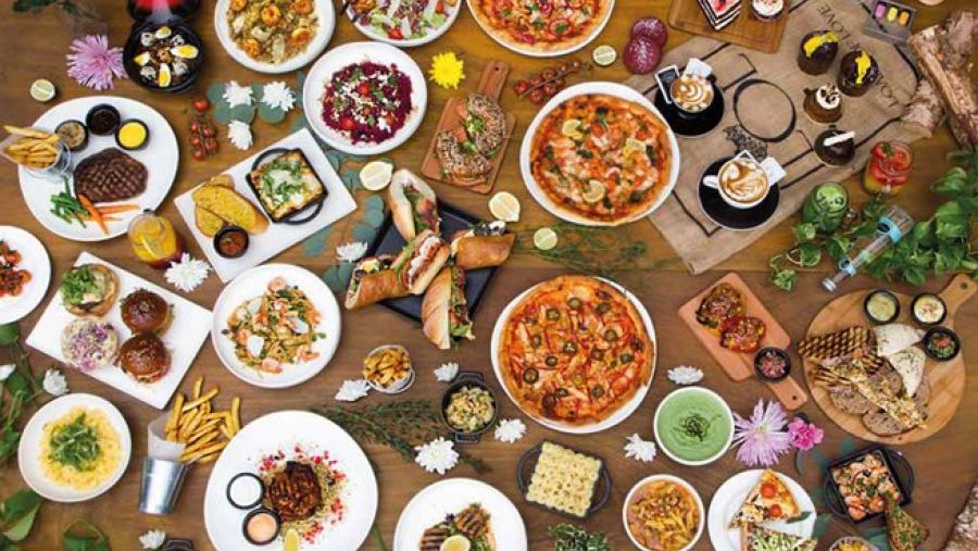 ويعرف المطعم البريطاني الفاخر الذي يقع في نيشن تاورز أبوظبي بمذاقه الخاص في الأطعمة.