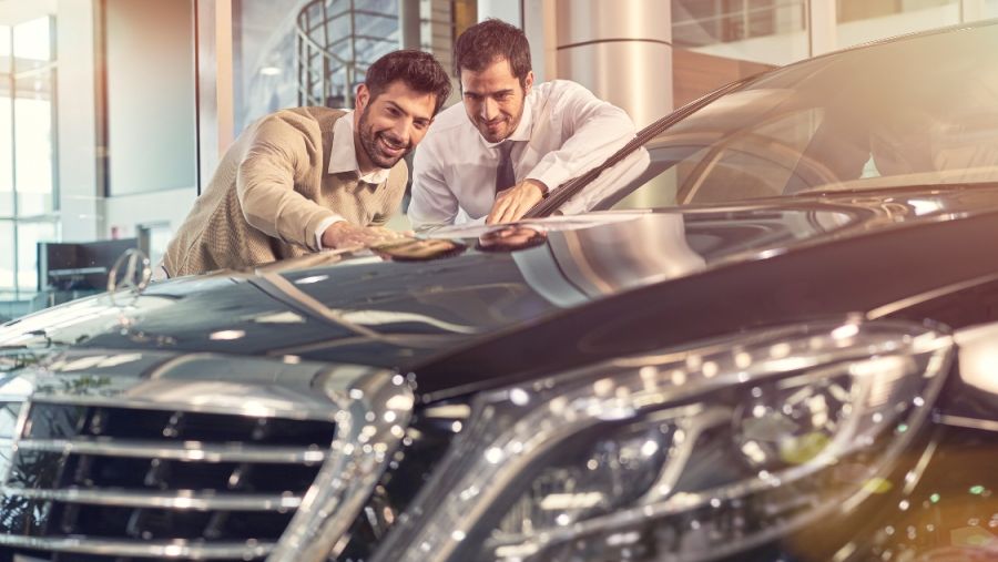 قد حرصت الشركة على صياغة نموذجٍ سهلٍ ومريحٍ لتحقيق الهدف المطلوب، بحيث لا يتحول التعامل مع الحوادث الصغرى على الهيكل الخارجي للسيارة إلى مهمة بالغة الصعوبة. 
