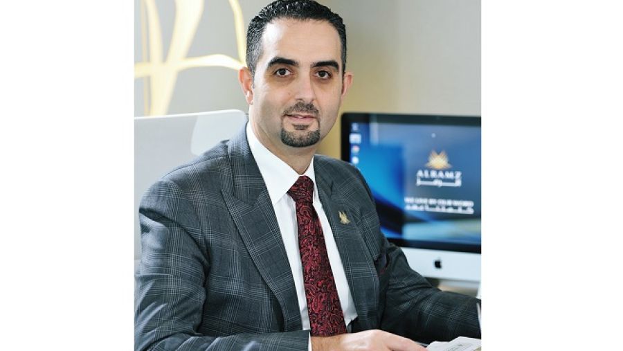 محمد مرتضى الدندشي ، العضو المنتدب لشركة الرمز
