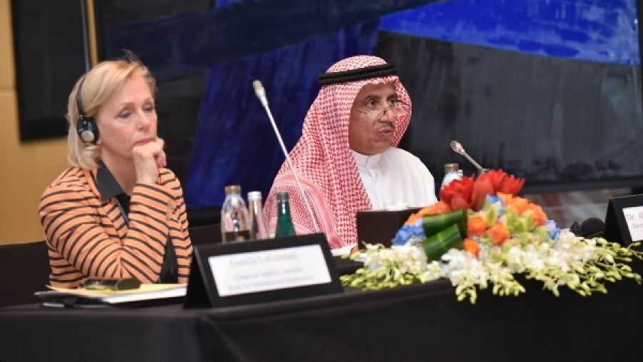 خلال الحدث