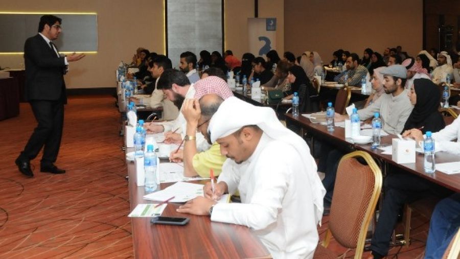 خلال الحدث