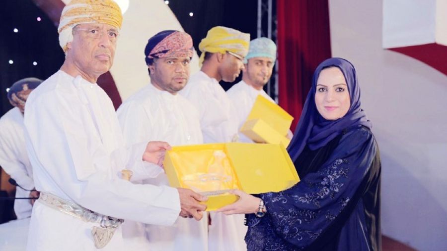 خلال الحدث
