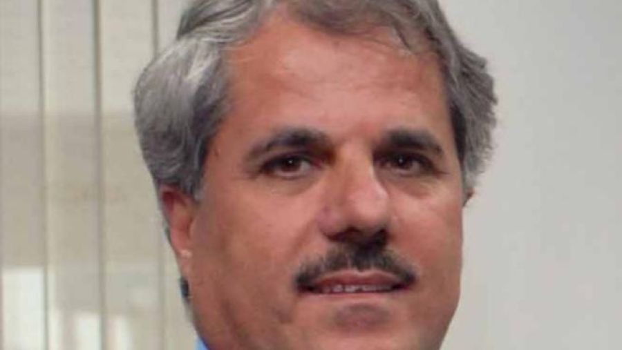 السيد أحمد عياش مدير عام فاست تراك